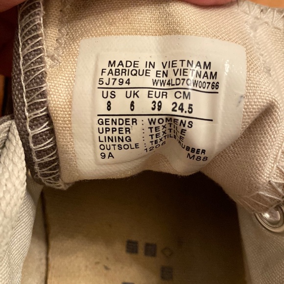 Converse low top canvas sneakers grey & white size 8 - Picture 8 of 9